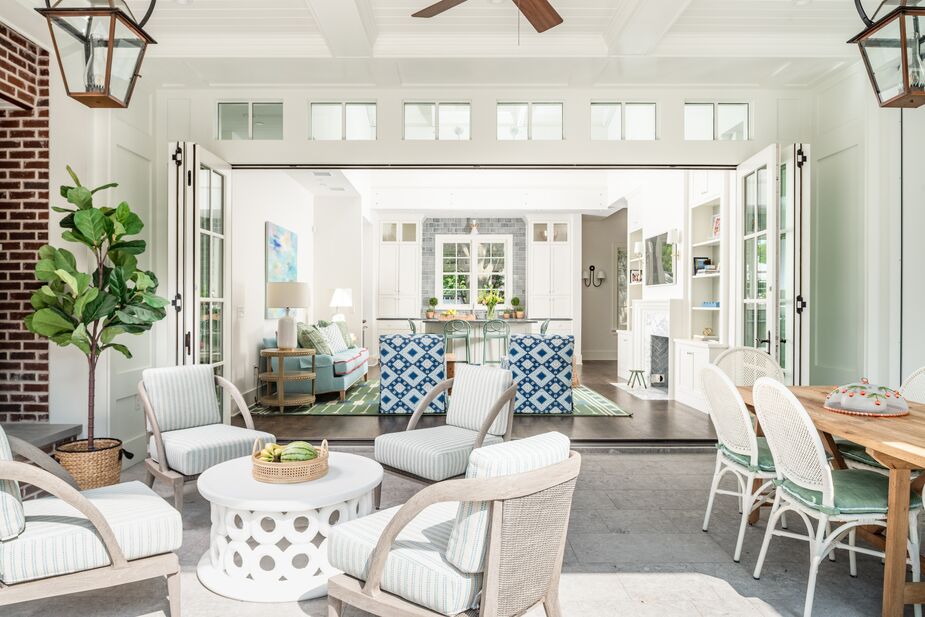 “One of the first features the architect presented in his plan was the folding set of French doors so the great room could open up to the back patio/pool area,” Bambi says. “The Epps like to entertain, so being able to open up the space really helps the flow when having a larger gathering of friends.”
